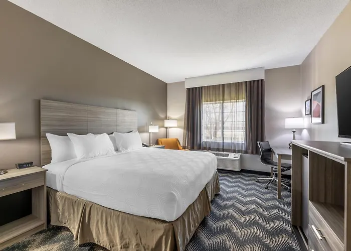 Country & By Radisson, Bolingbrook-romeoville, I-55 5*