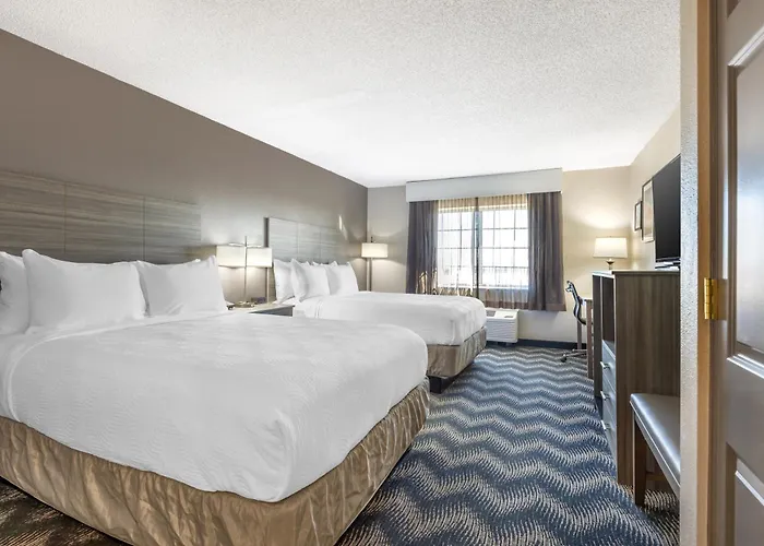 Country & By Radisson, Bolingbrook-romeoville, I-55 Hotel