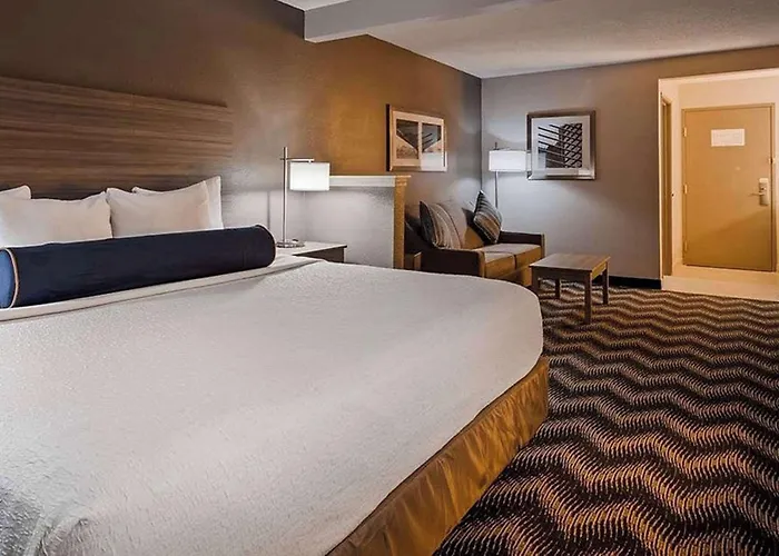Country & By Radisson, Bolingbrook-romeoville, I-55 Hotel Bolingbrook