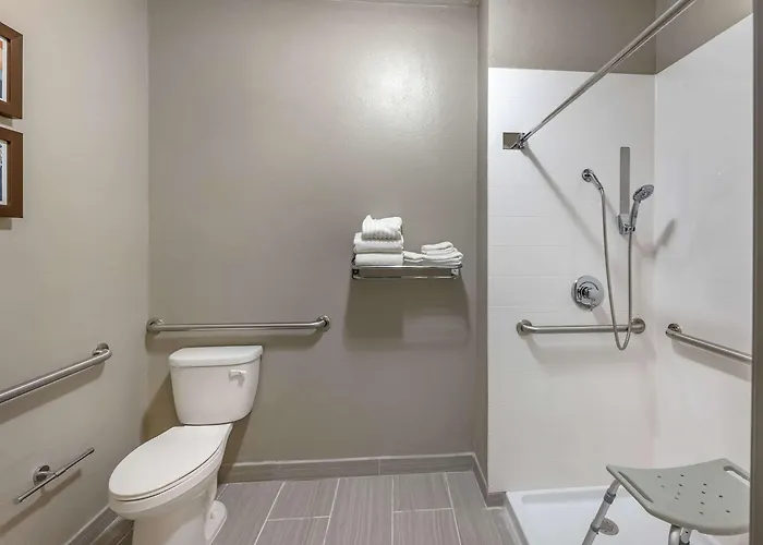 Country & By Radisson, Bolingbrook-romeoville, I-55 Hotel