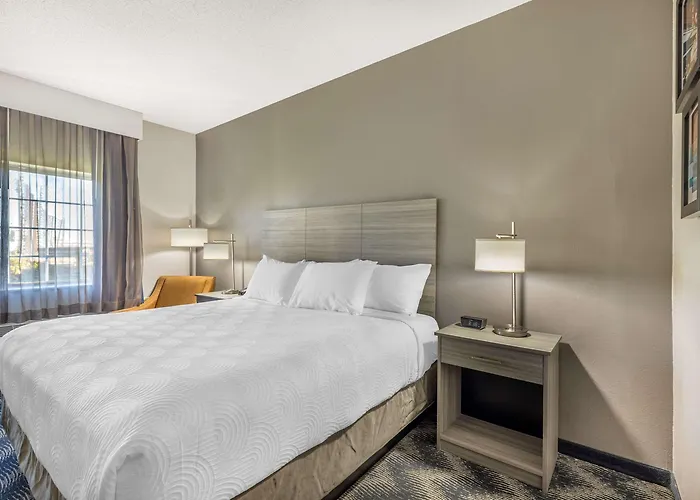 Country & By Radisson, Bolingbrook-romeoville, I-55 Hotel 5*